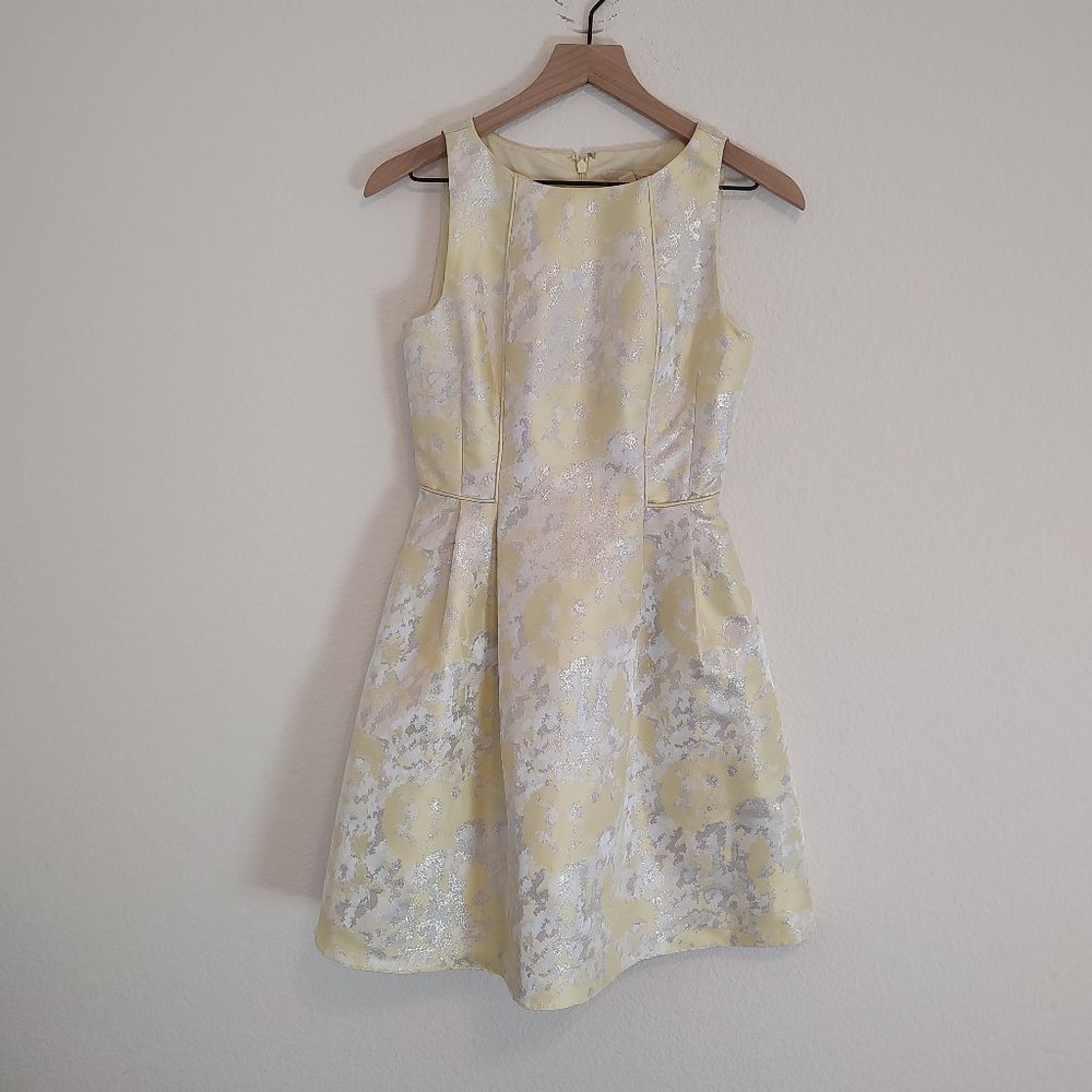 Aidan by Aidan Mattox 2 Dress Cocktail Silver Cream Sleeveless Formal Pockets